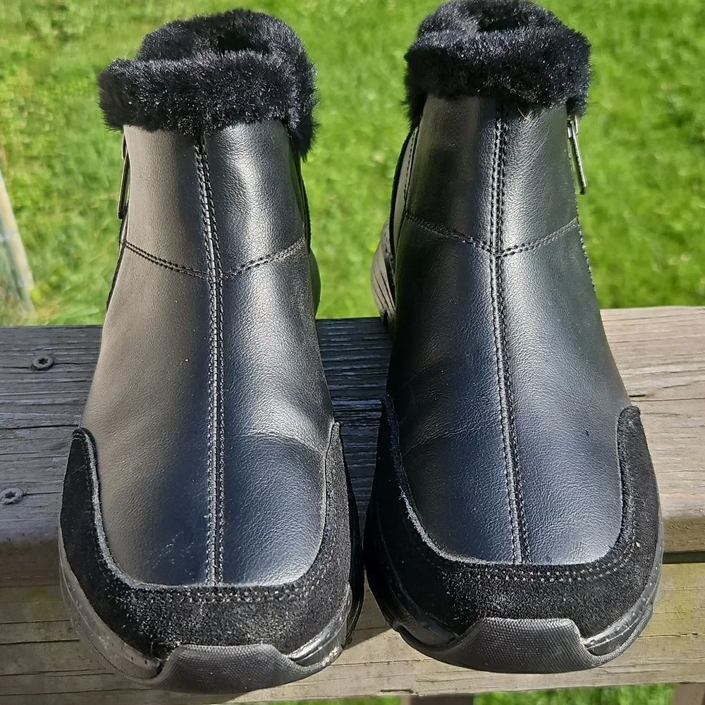 Skechers Black Leather Fur-Lined Ankle Boots Slip-On Comfort Shoes Size 8.5
